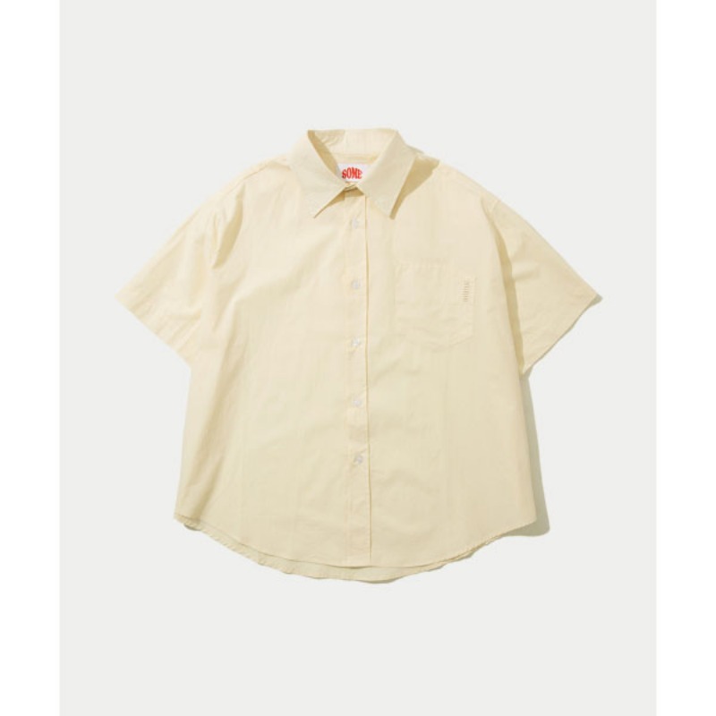 썸플레이스) 777-701 원 포켓 자수 오버핏 카라 반팔 코튼 셔츠 (옐로우)